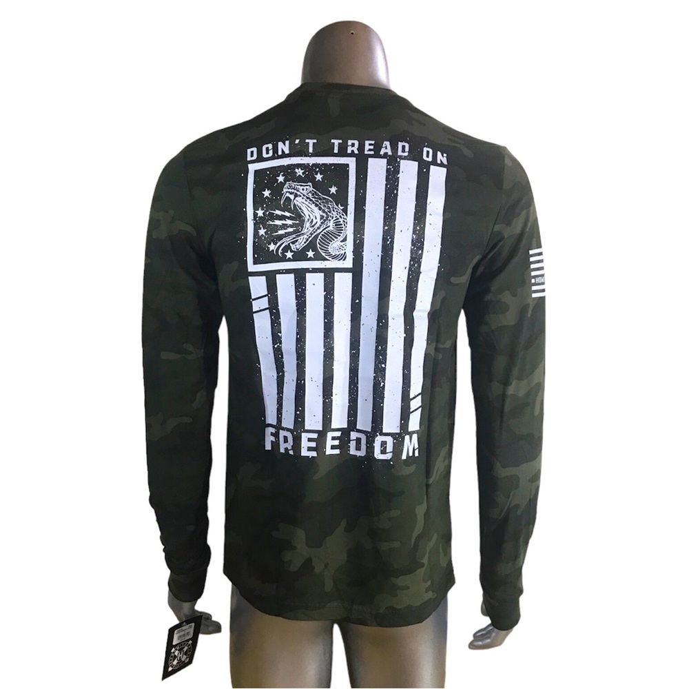 Howitzer Style Men's Small T-Shirt SNAKE SCREAM Military Green Camo New!